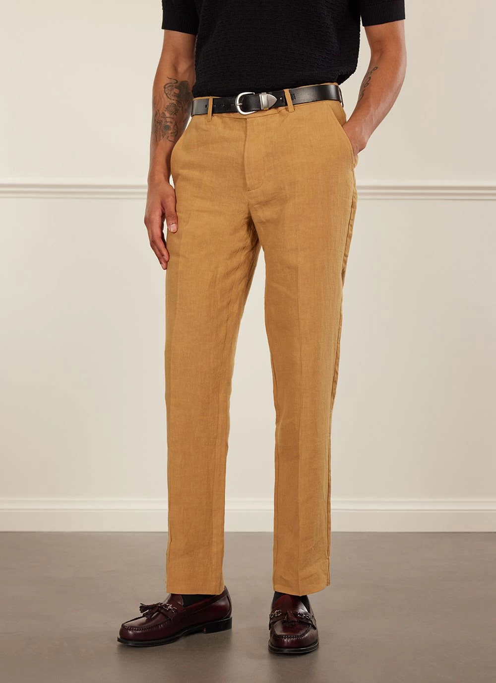 Tailored Linen Trousers | Camel 6 Tailored Linen Trousers | Camel - Image 4