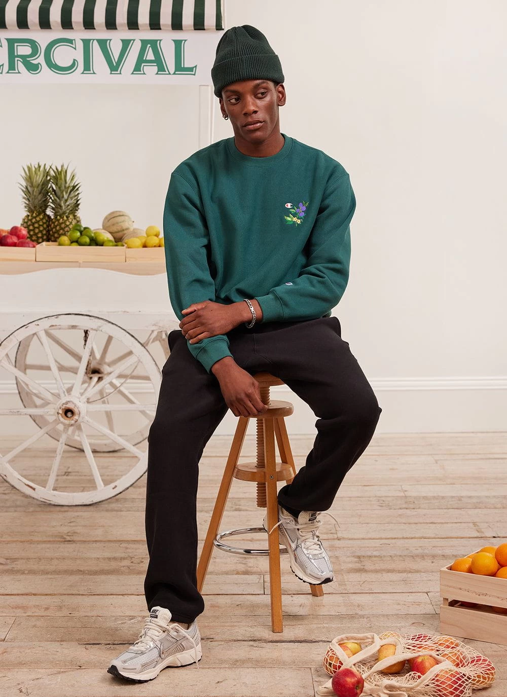 Bramble Sweatshirt | Champion And Percival | Forest 5 Bramble Sweatshirt | Champion And Percival | Forest - Image 3
