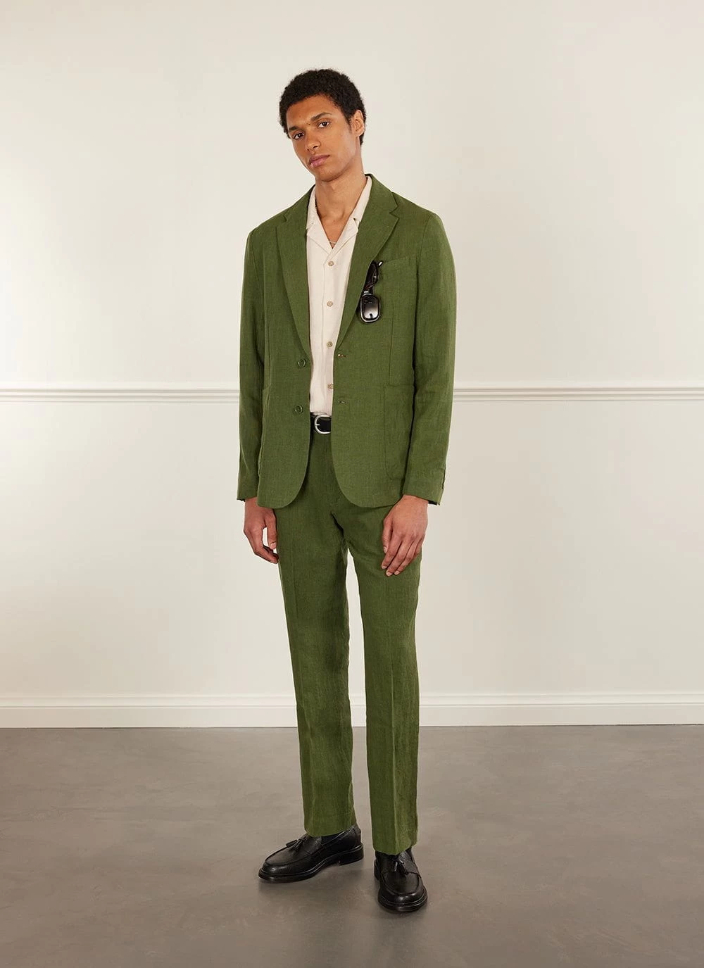 Tailored Linen Blazer | Forest 8 Tailored Linen Blazer | Forest - Image 6