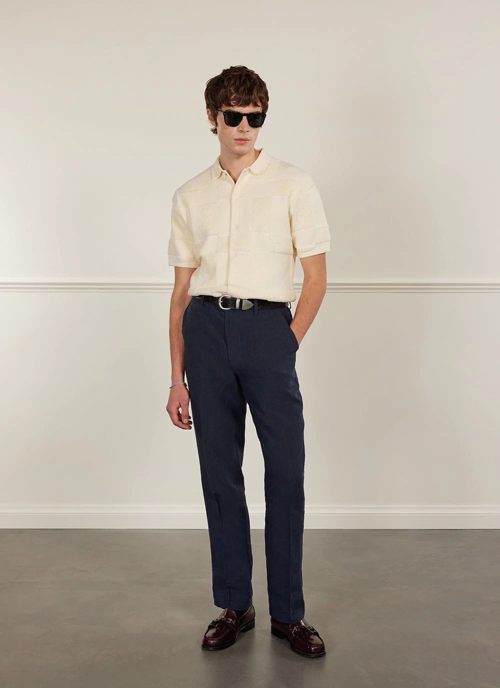 Tailored Linen Trousers | Navy 5 Tailored Linen Trousers | Navy - Image 3
