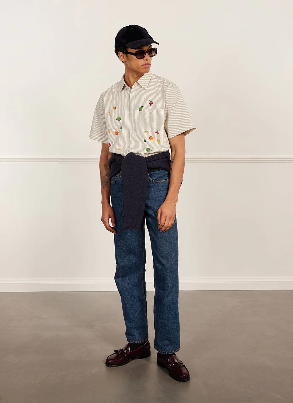 Tuck Shop Tapestry Clerk Shirt | Cotton | Ecru 5 Tuck Shop Tapestry Clerk Shirt | Cotton | Ecru - Image 3