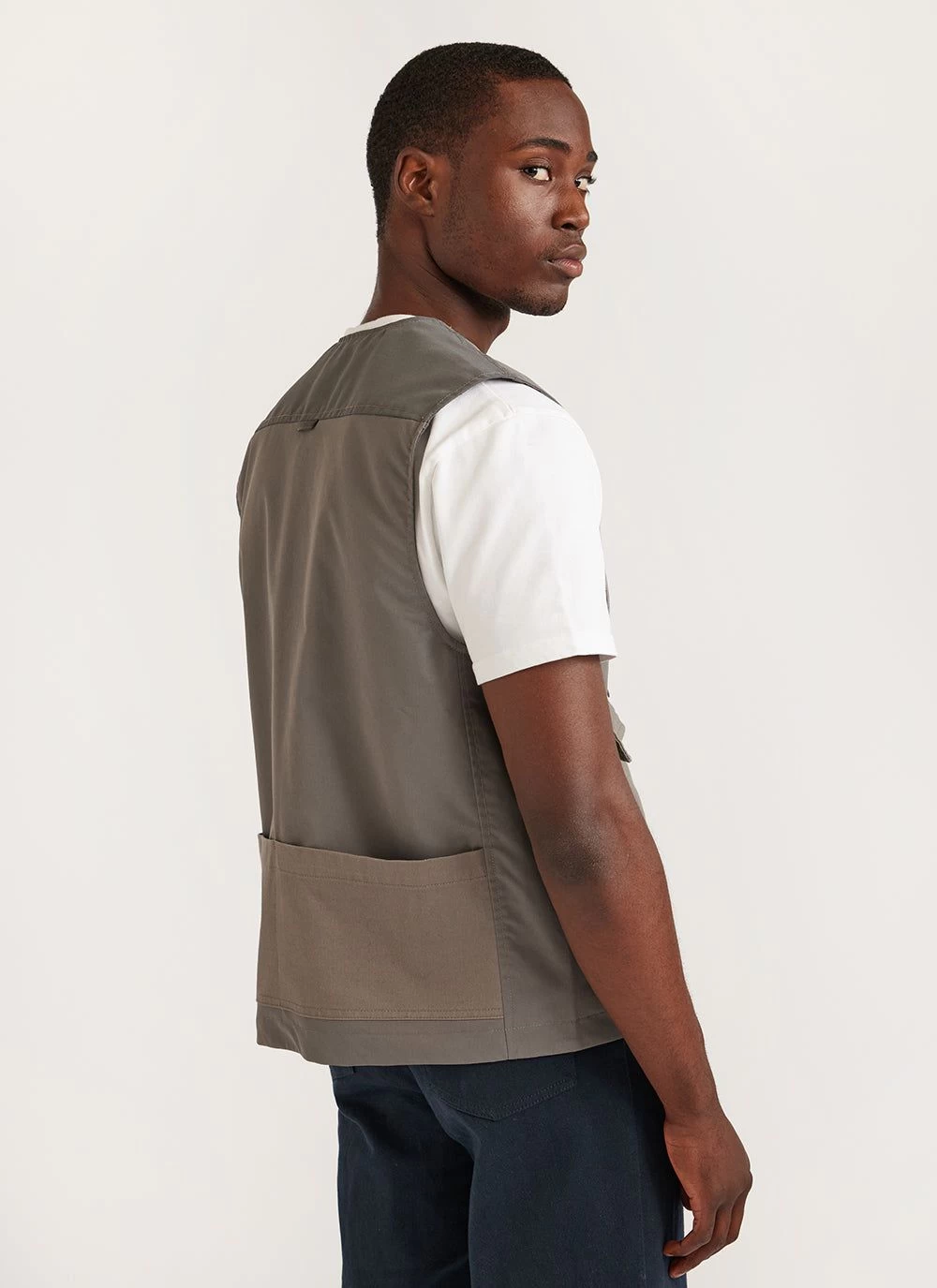 Saga Gilet | Grey 11 Saga Gilet | Grey - Image 9