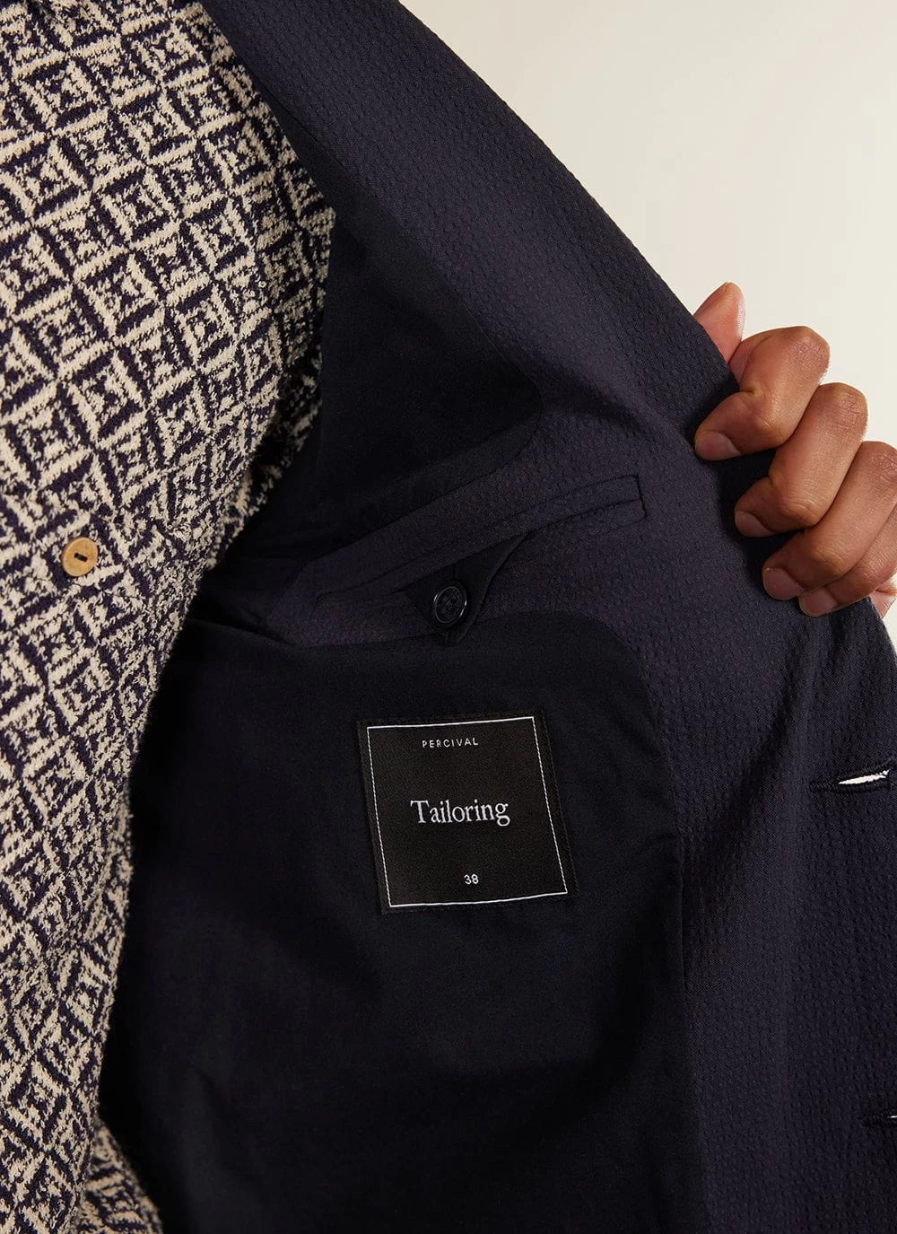 Tailored Seersucker Blazer | Navy 4 Tailored Seersucker Blazer | Navy - Image 2